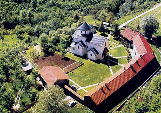 Брана исушује реку